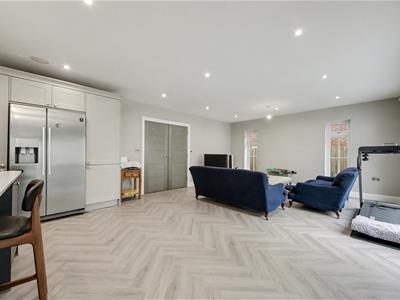Property image 4 of home to buy in Ridgehill Rise, Shenley